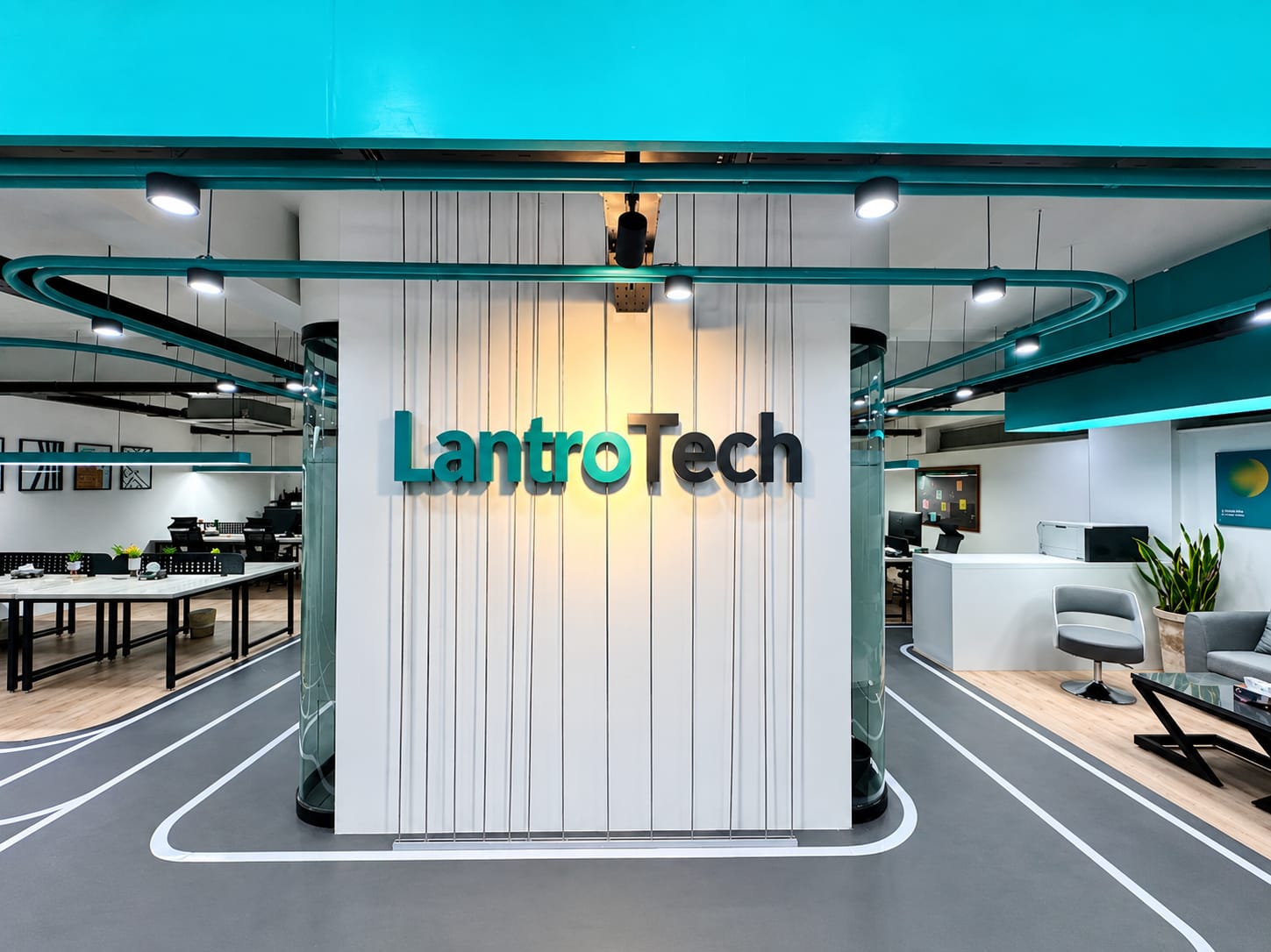 Corporate Office Fit-out image 1