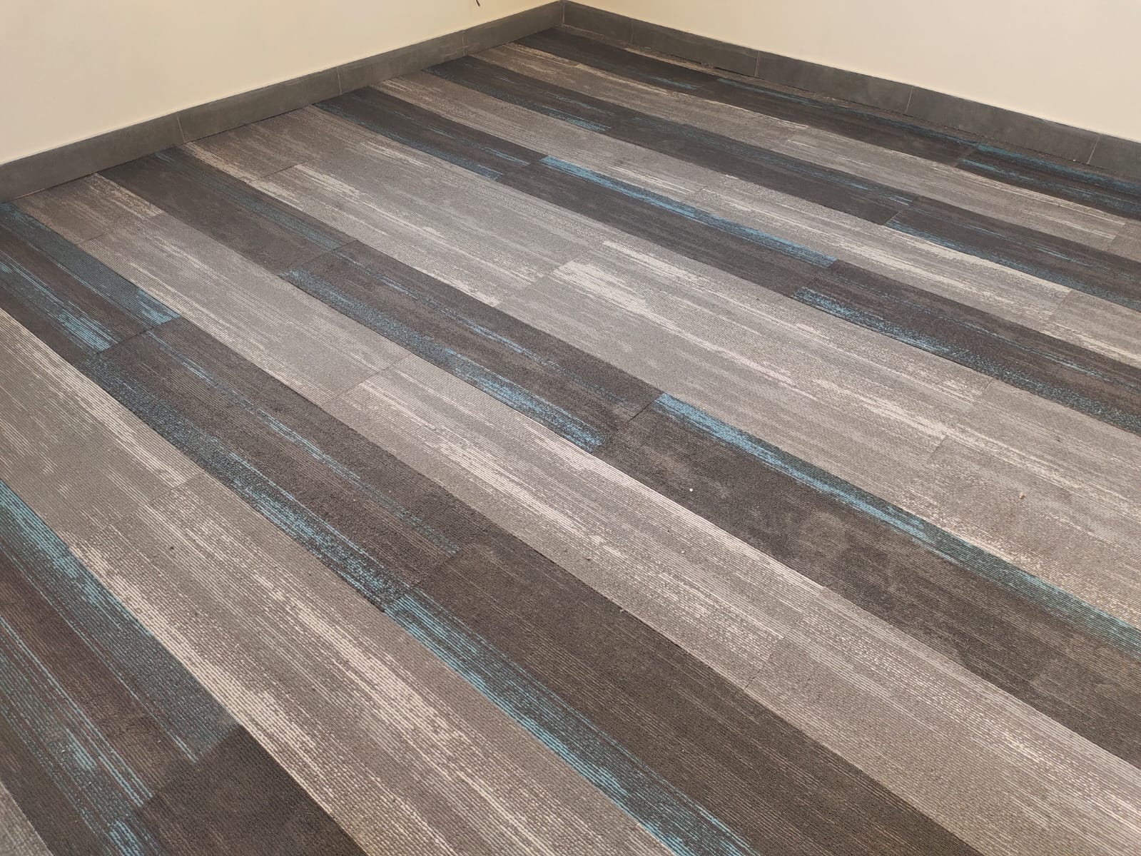 PP Carpet Tiles